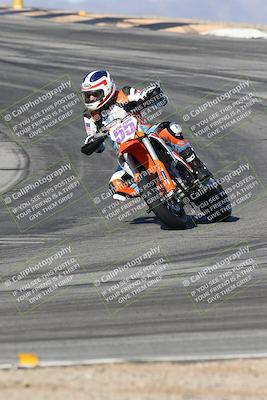 media/Dec-01-2025-Moto Forza (Mon) [[2daa91e15f]]/2-Intermediate Group/Session 2 (Turns 9 and 10)/